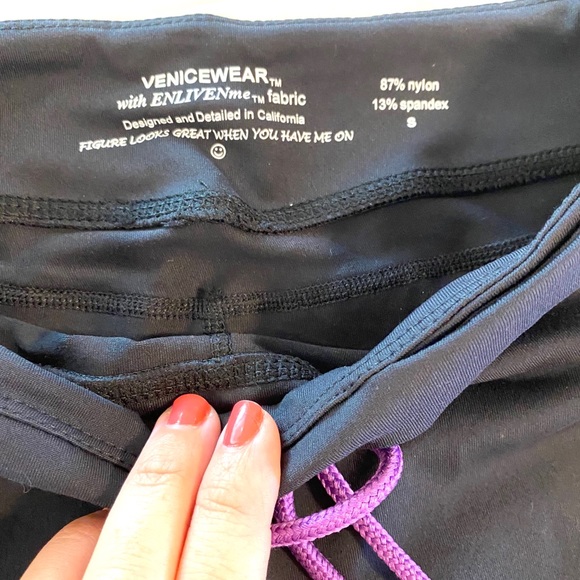 VENICEWEAR *3/$20 Sale* - Picture 4 of 6